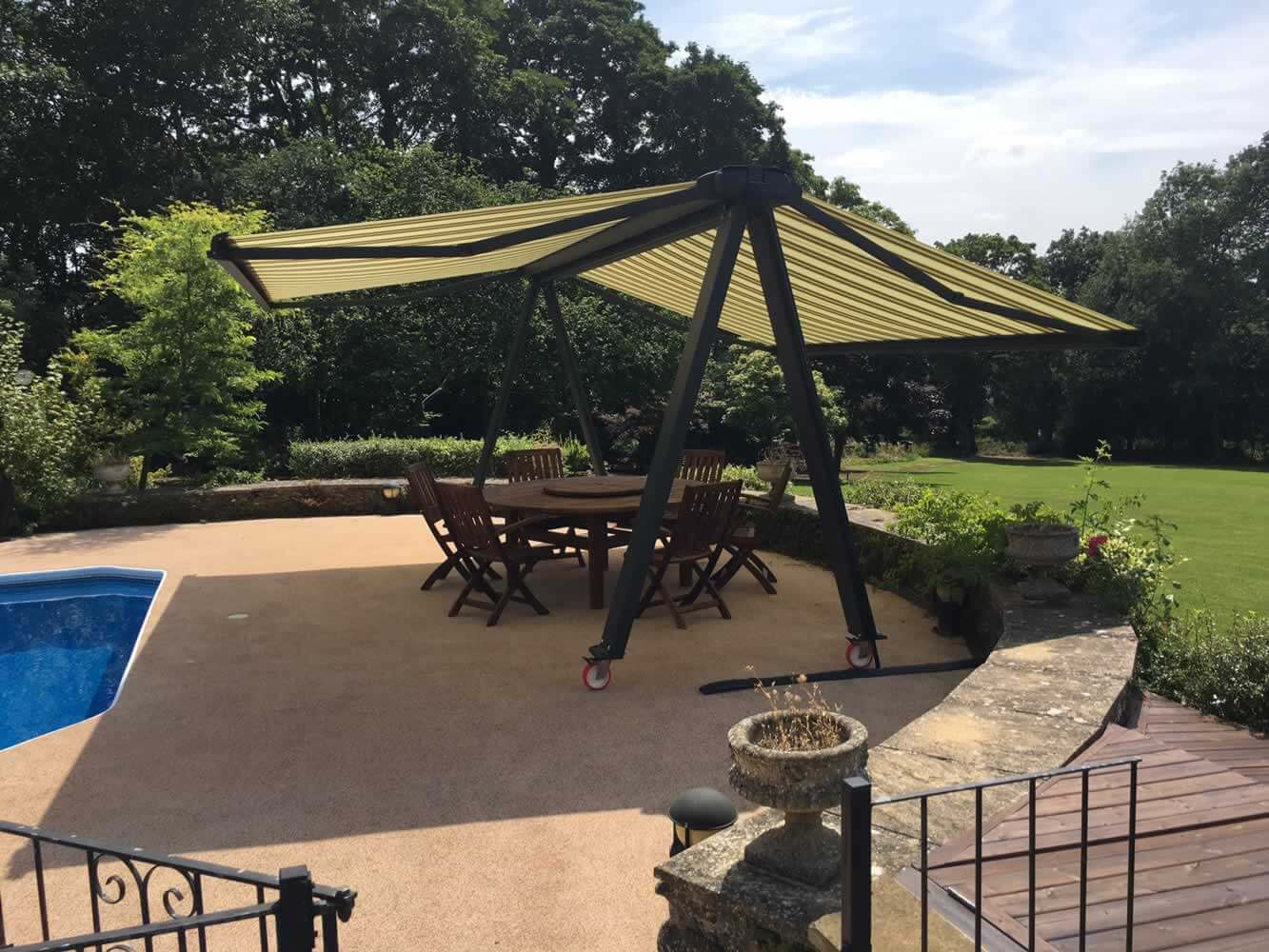 Awning On Wheels By Pool Awning On Wheels By Swimming Pool